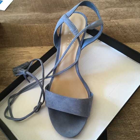 Suede shoes - Picture 1 of 6